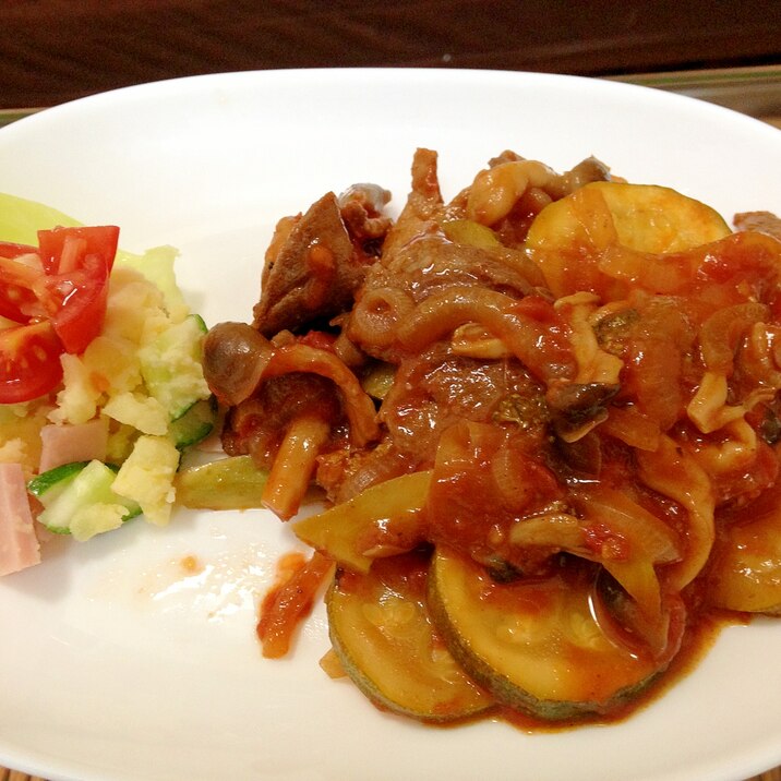 フライパンで簡単☆ラム肉のトマト煮♪